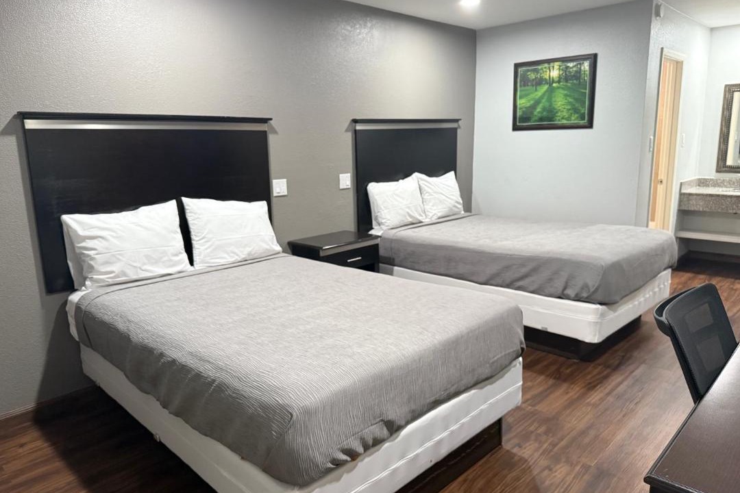 Photo of Bedroom in New Boston