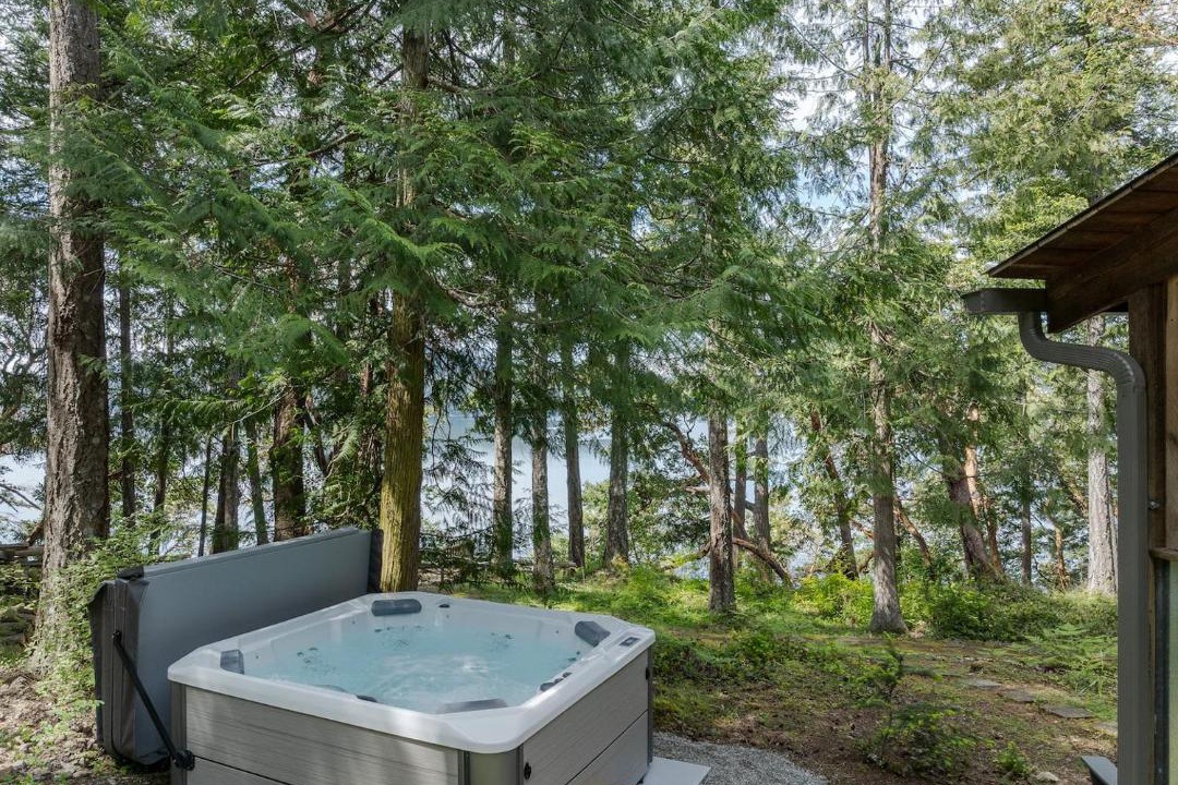 Photo of Others in Eastsound