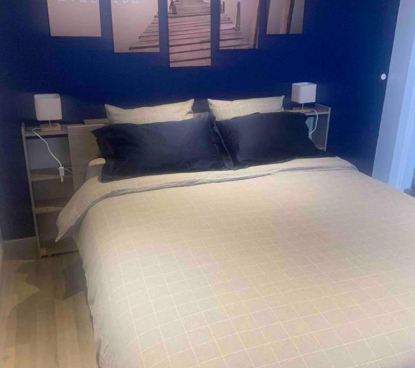 Photo of Bedroom in Decines-Charpieu