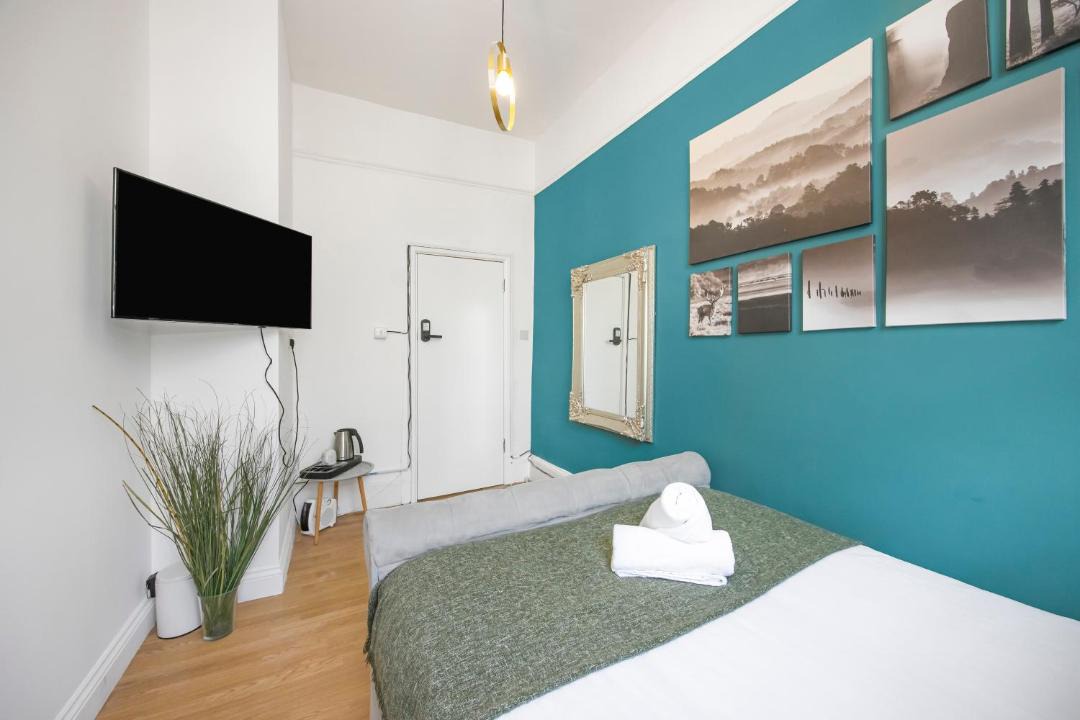 Photo of Others in Pimlico