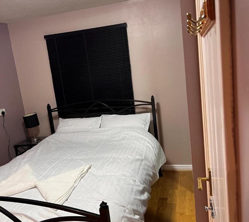 Photo of Bedroom in Longbridge