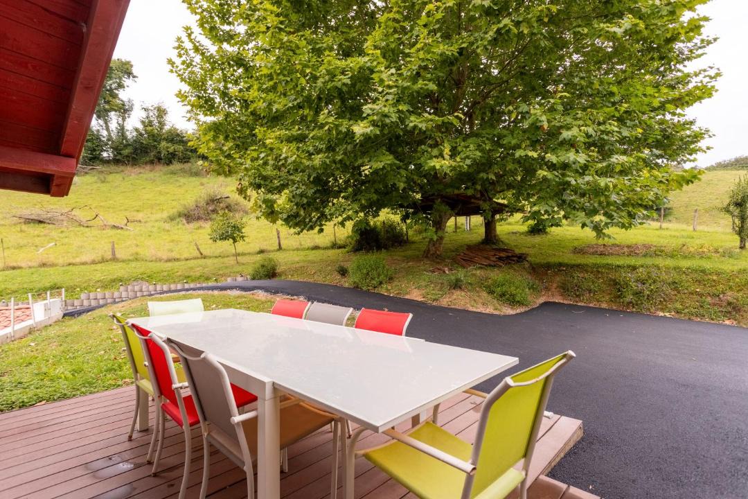 Photo of Others in Isturits