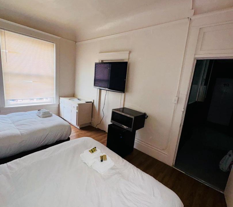 Photo of Bedroom in Tenderloin
