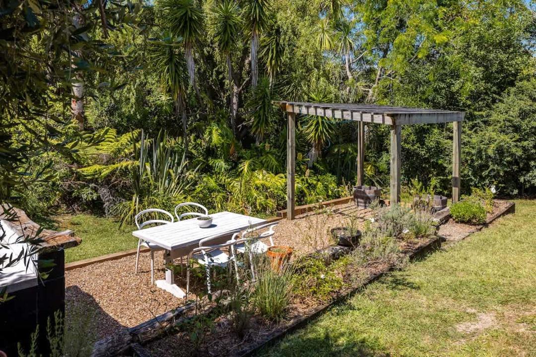 Photo of Others in Oneroa