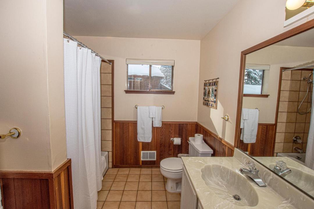 Photo of Bathroom in Talmont