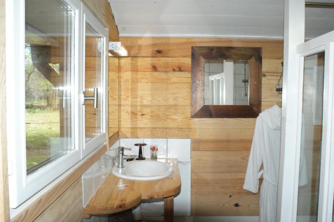 Photo of Bathroom in Saint-Symphorien