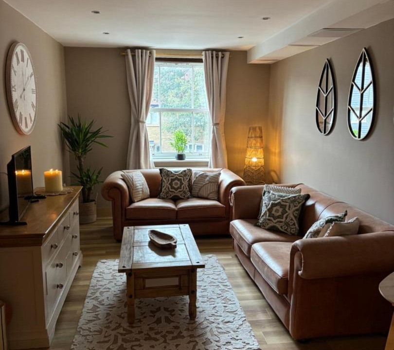 Photo of Livingroom in Ware