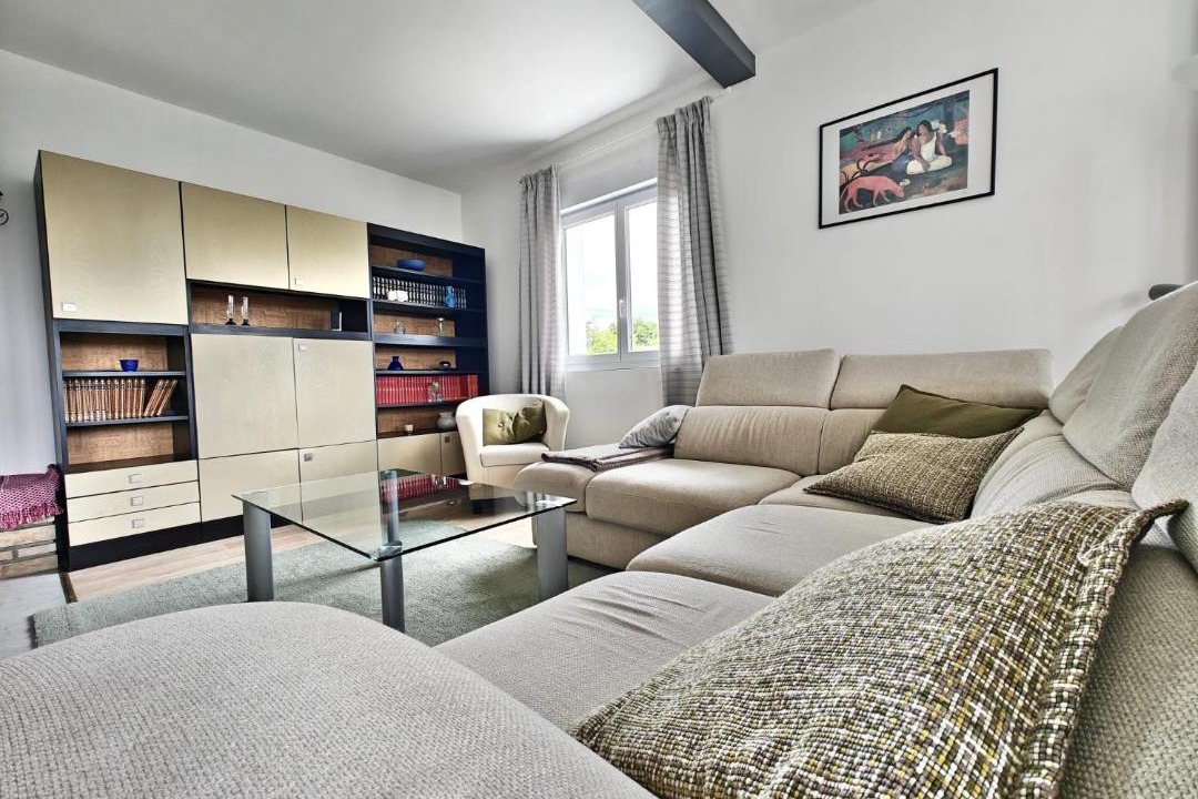 Photo of Others in Darnets