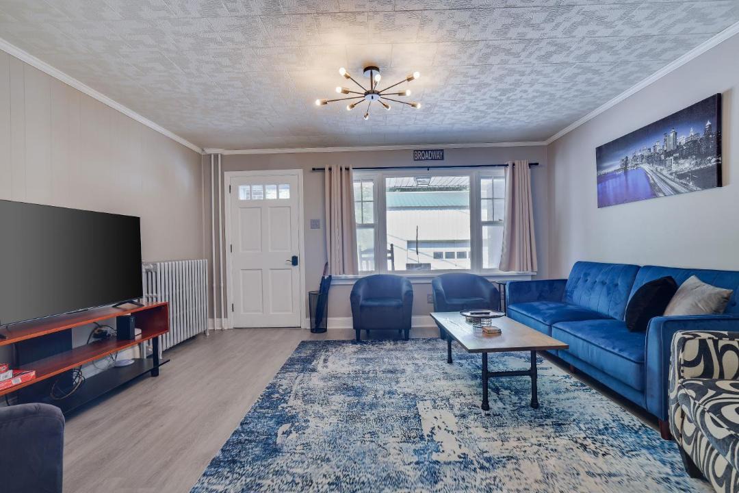 Photo of Others in Ashfield