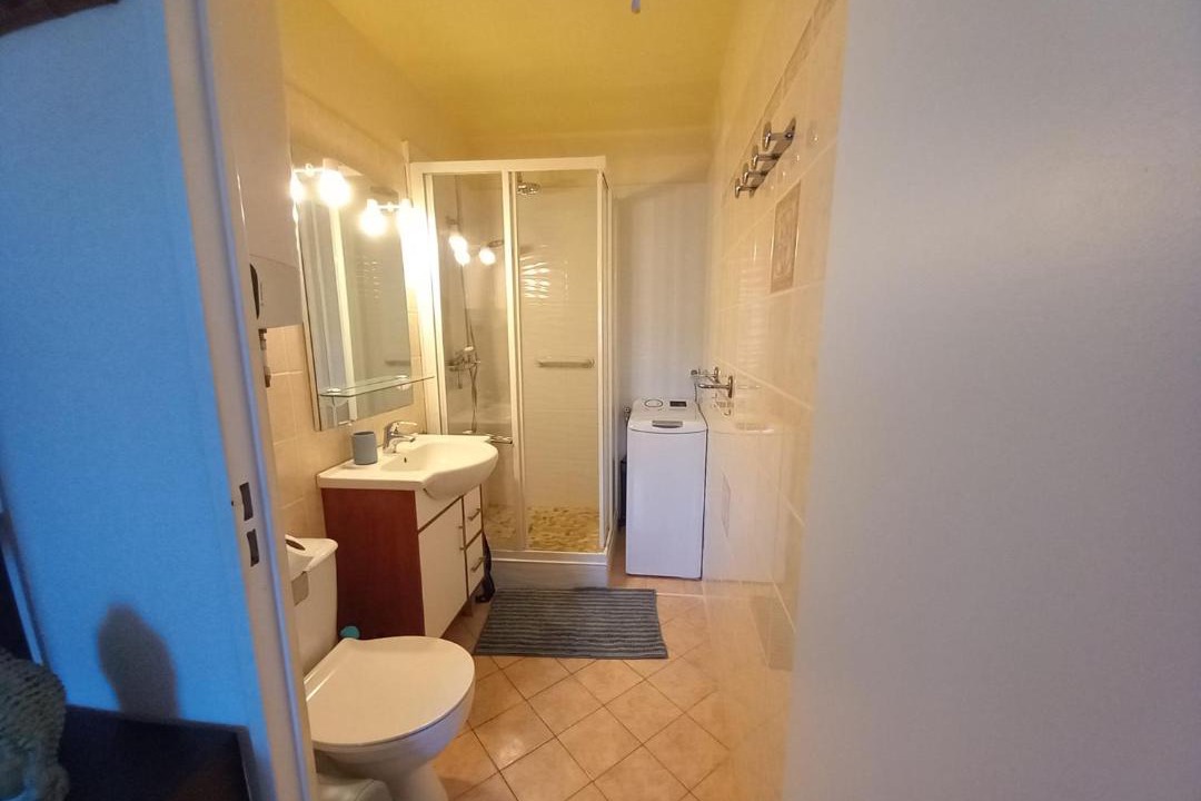 Photo of Bathroom in La Faviere