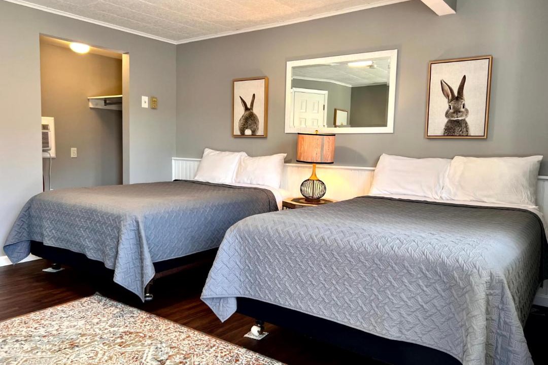 Photo of Bedroom in Lake George