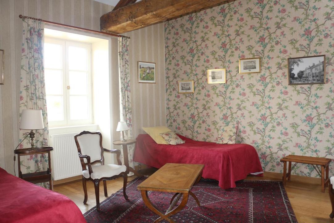 Photo of Bedroom in Salornay-sur-Guye
