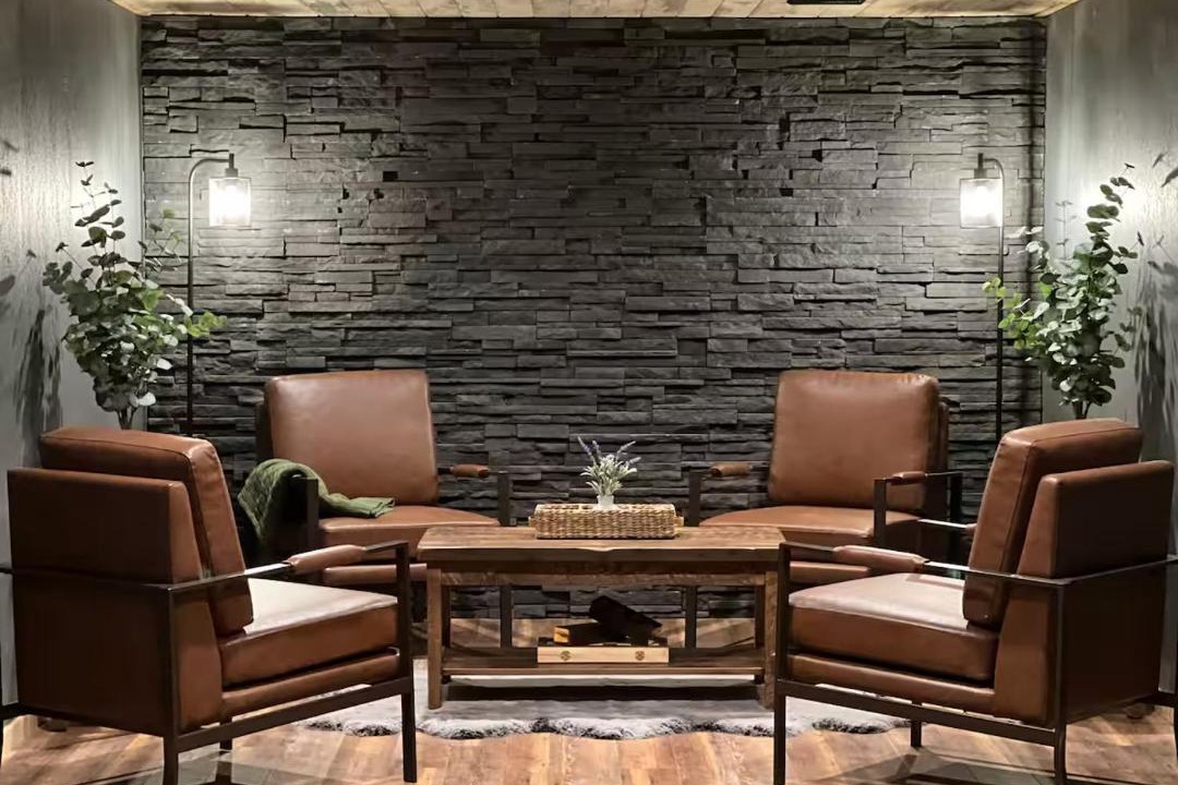 Photo of Livingroom in Trapper Creek