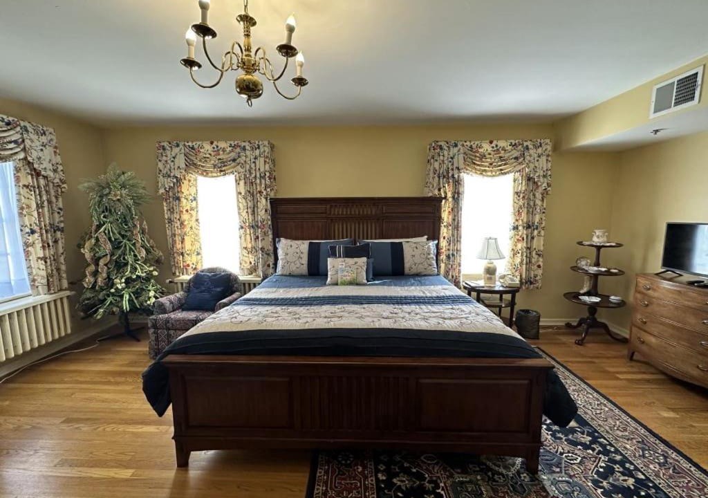 Photo of Bedroom in Celebration Square
