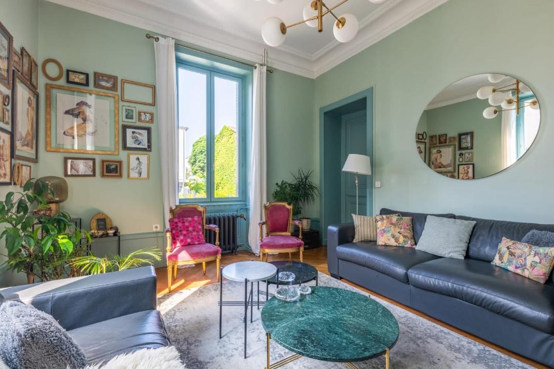 Photo of Livingroom in Champagne-au-Mont-d'Or