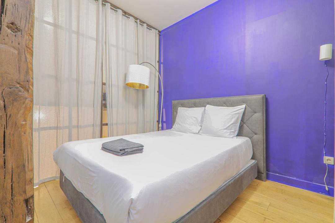 Photo of Bedroom in Arts-et-Metiers