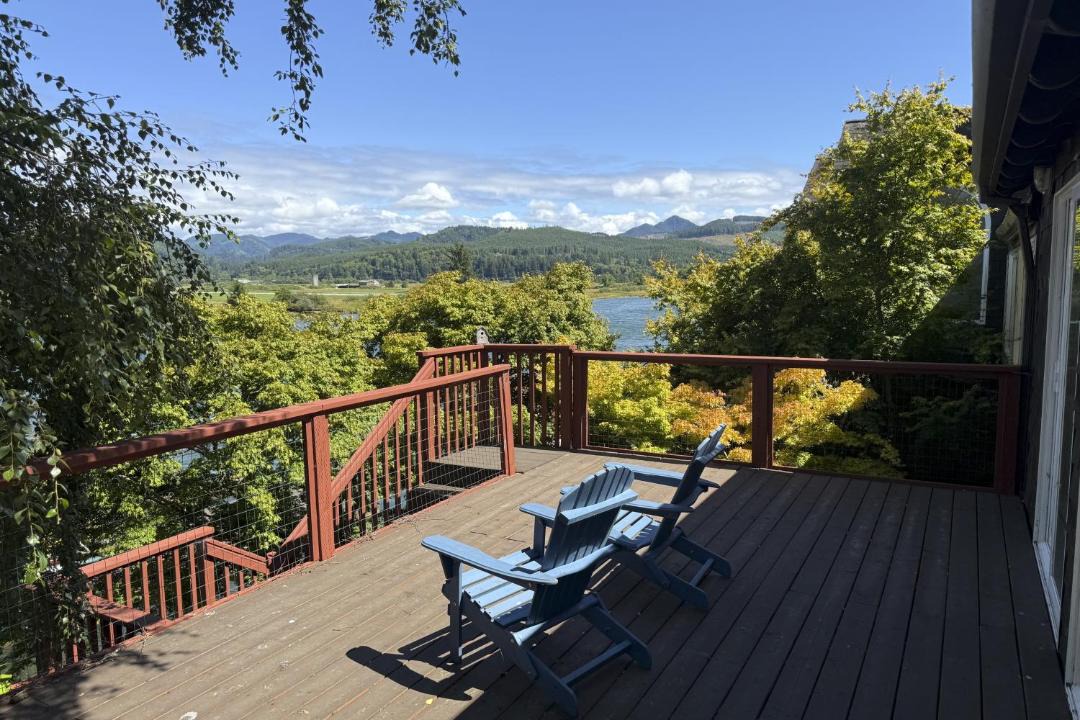 Photo of Patio Balcony in Nehalem