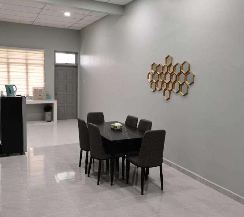 Photo of Others in Manir