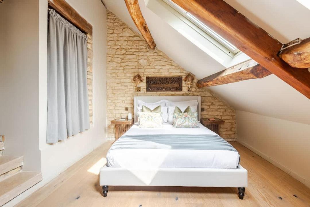 Photo of Bedroom in Brimpsfield