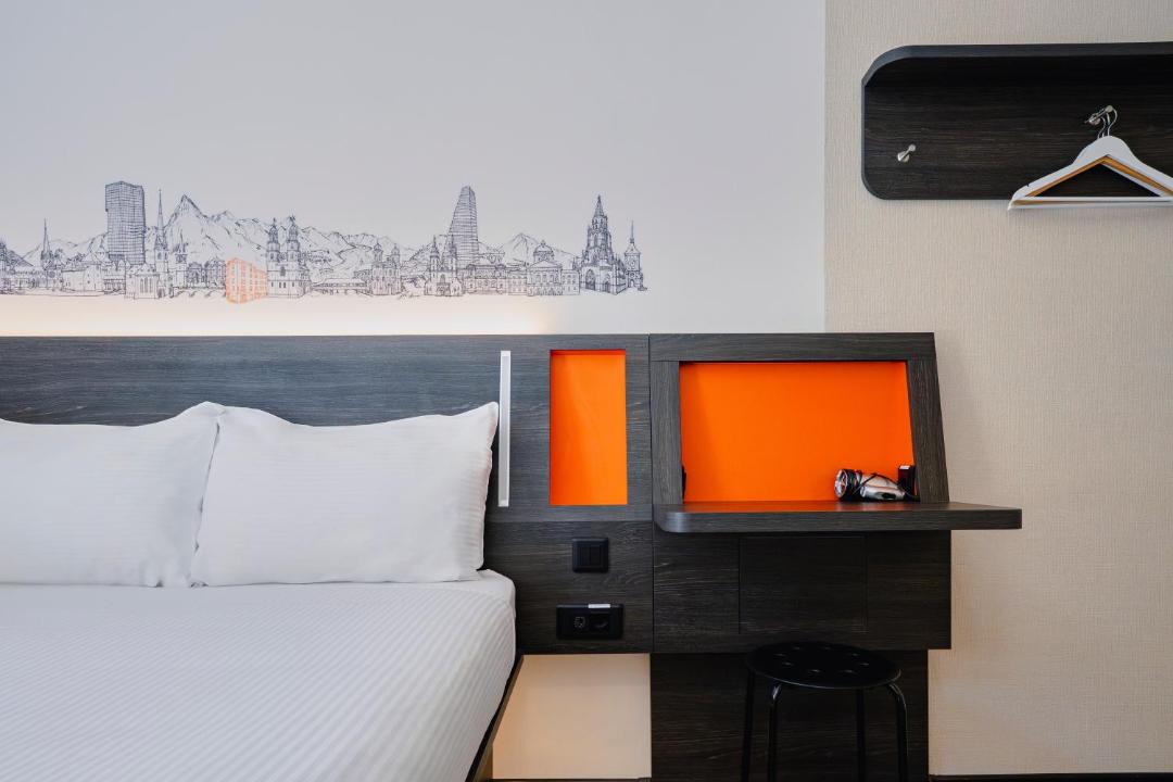 Photo of Bedroom in Center