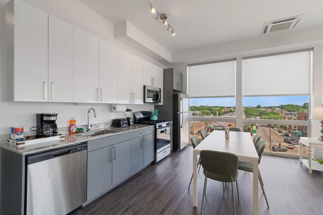 Photo of Others in Palmer Square