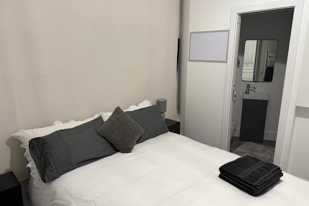 Photo of Bedroom in Finchley Church End