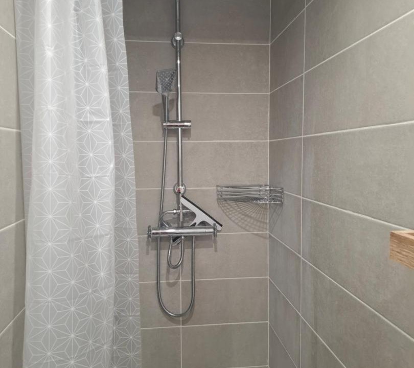 Photo of Bathroom in La Cote-Saint-Andre