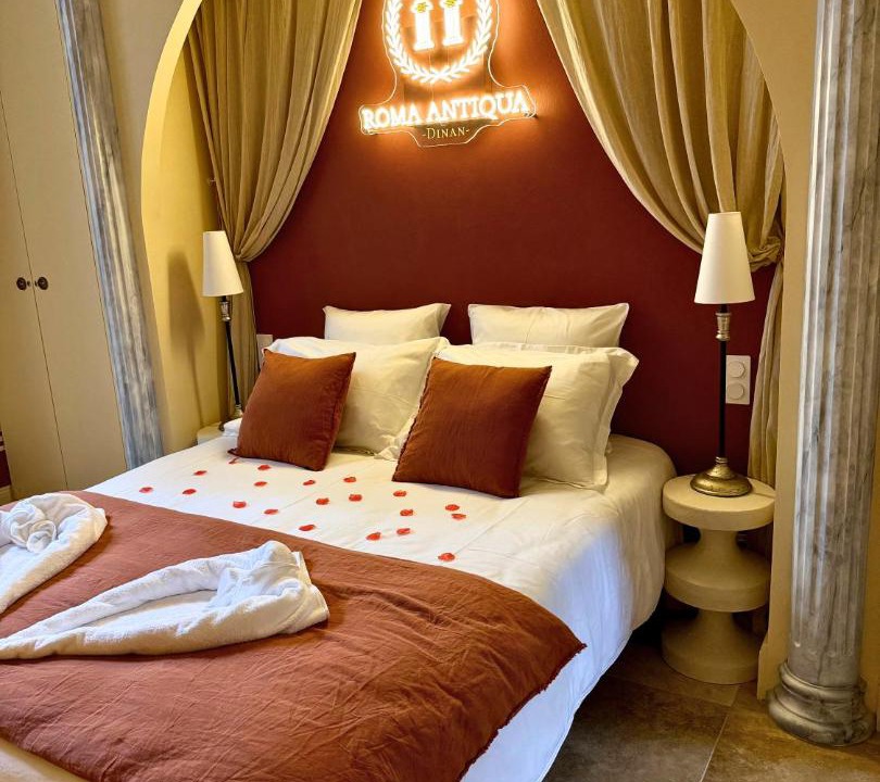 Photo of Bedroom in Dinan