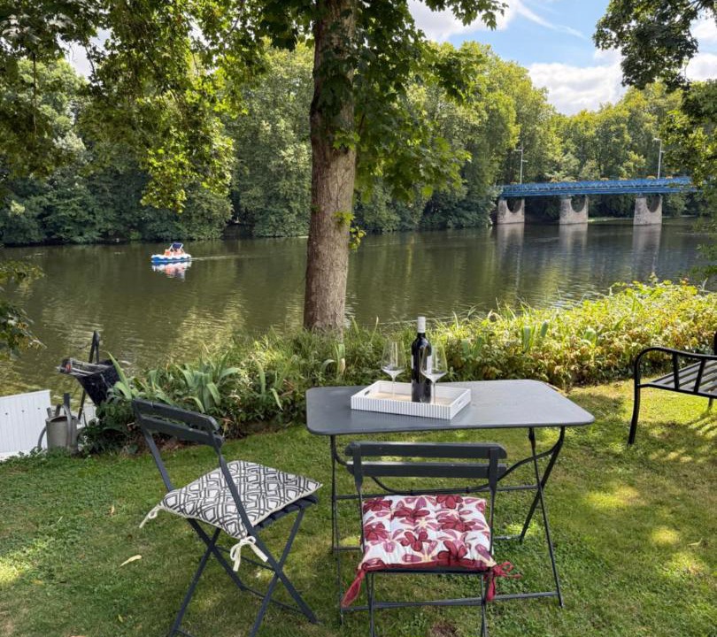 Photo of Others in Cenon-sur-Vienne