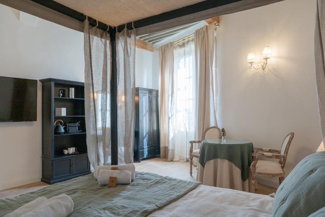 Photo of Bedroom in Rochemaure