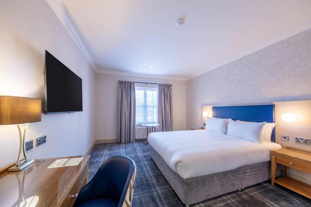 Photo of Bedroom in Charlecote