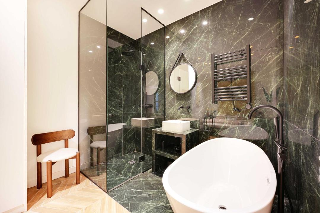 Photo of Bathroom in Notre-Dame-des-Champs