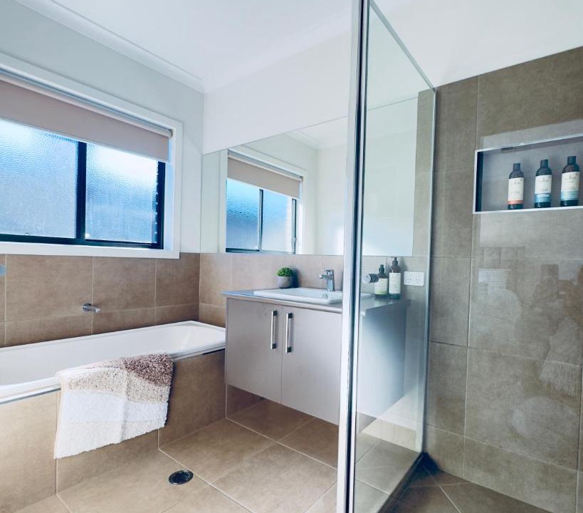 Photo of Bathroom in Thurgoona