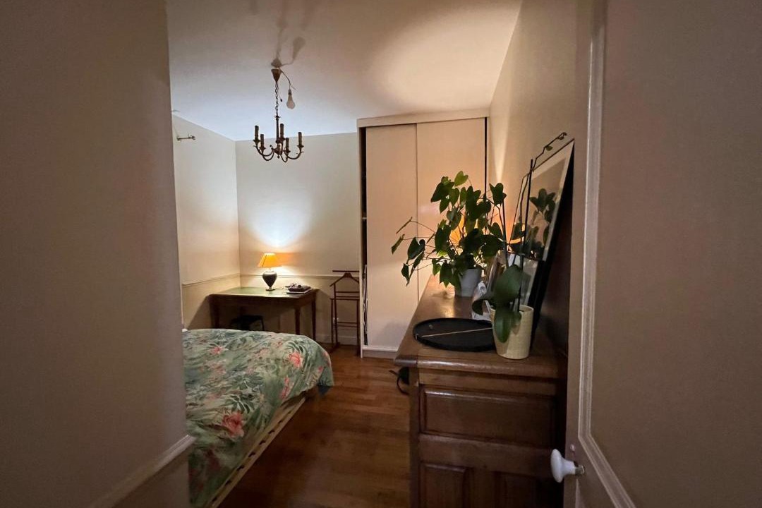 Photo of Bedroom in Silly-Gallieni