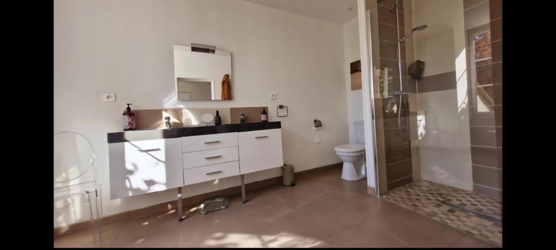 Photo of Others in Montereau-Fault-Yonne