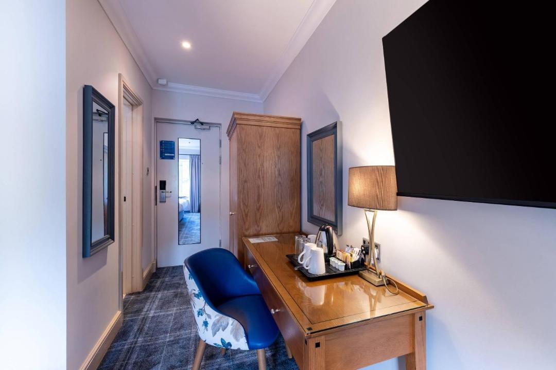 Photo of Others in Charlecote