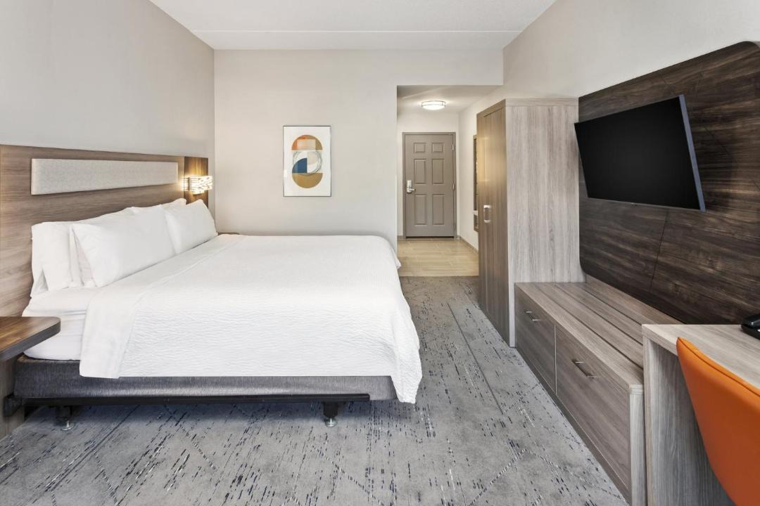 Photo of Bedroom in Hillside