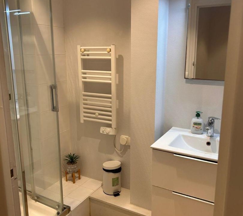 Photo of Bathroom in Herouville-Saint-Clair