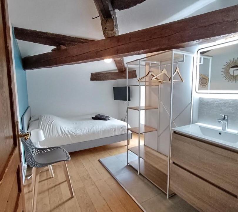 Photo of Bedroom in Saint-Pierre-de-Boeuf