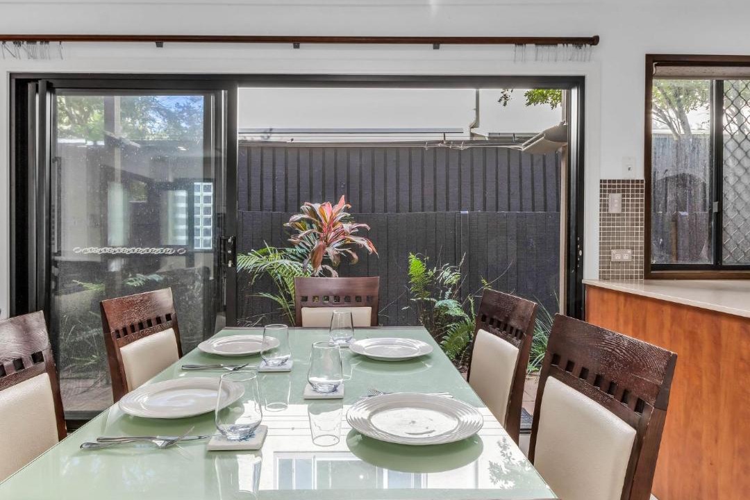 Photo of Others in Hastings Point