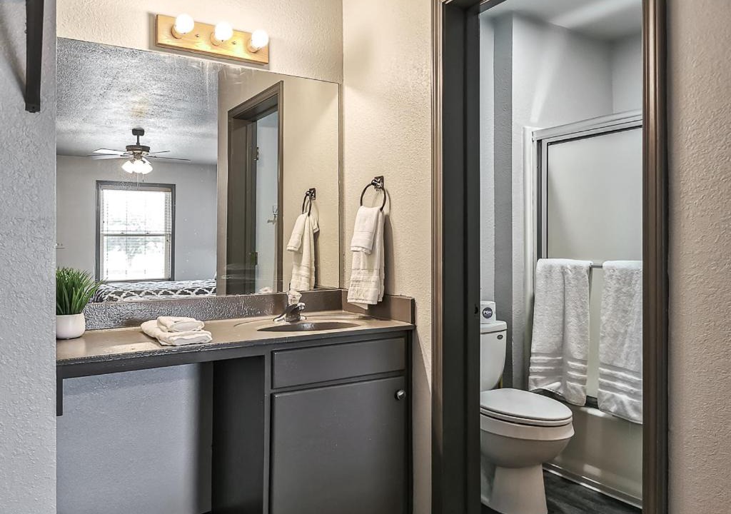 Photo of Bathroom in La Cygne