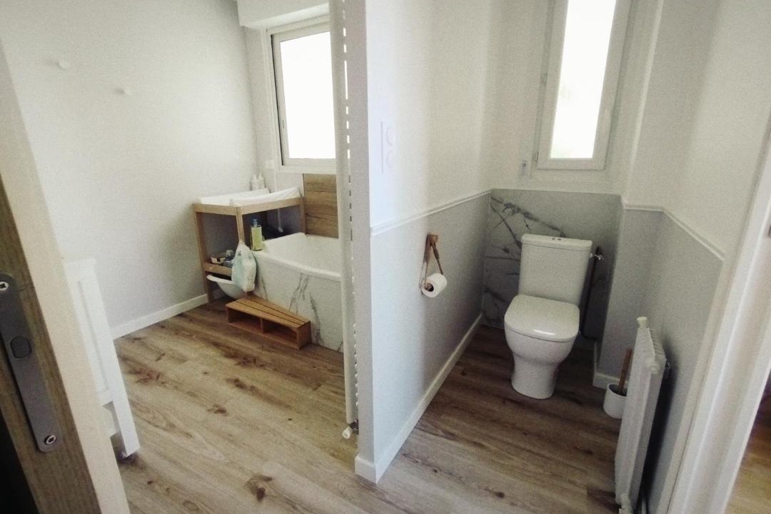 Photo of Bathroom in Enquin-les-Mines