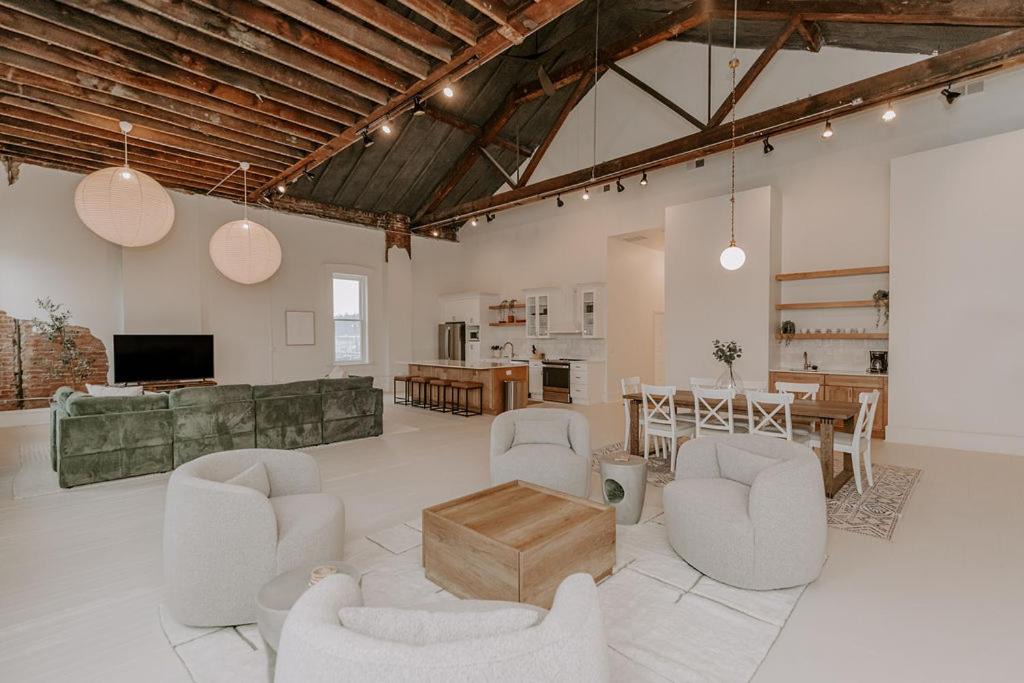 Photo of Others in Madison