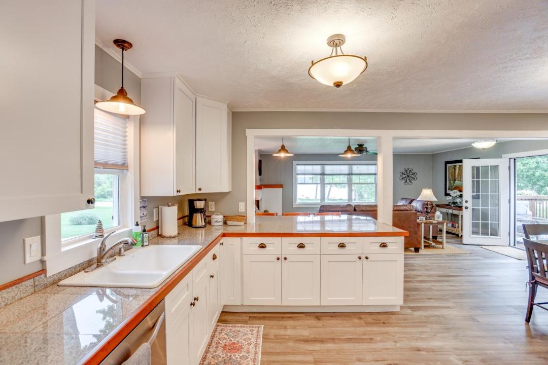 Photo of Kitchen in Maple City