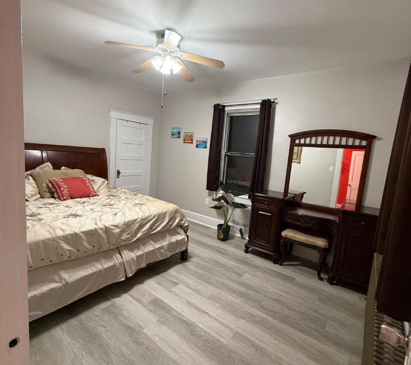 Photo of Bedroom in Mount Rainier