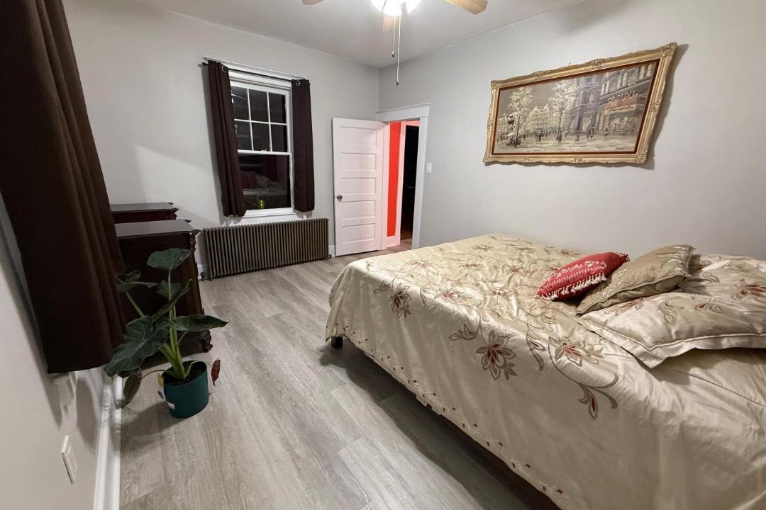 Photo of Bedroom in Mount Rainier