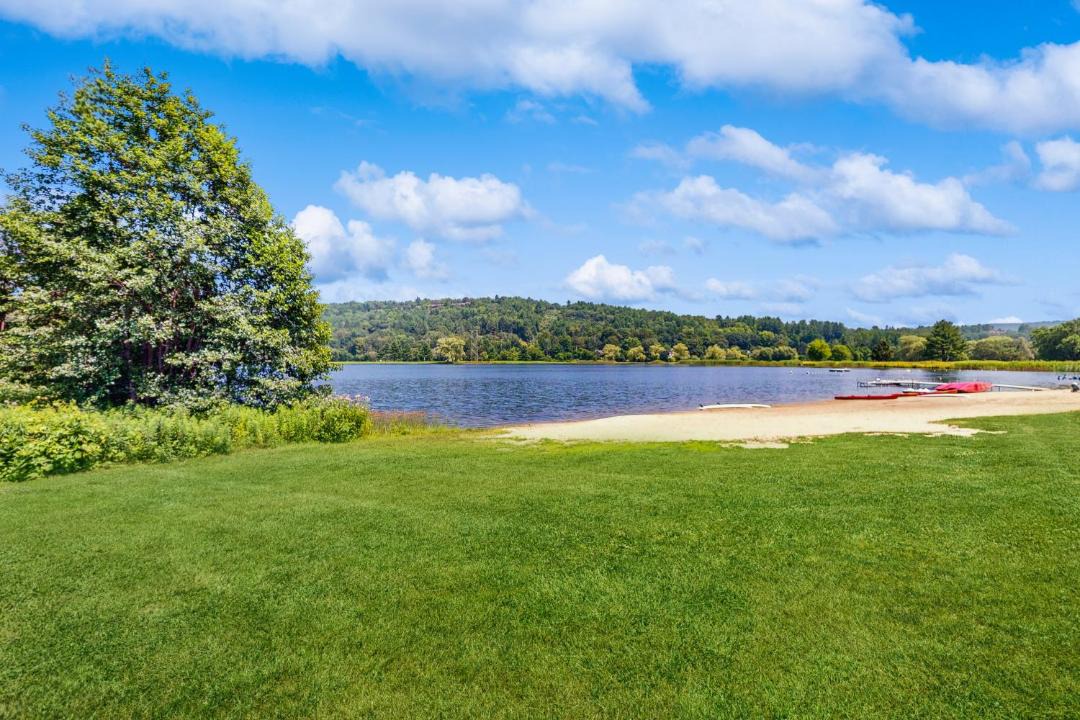 Photo of Others in West Hartford