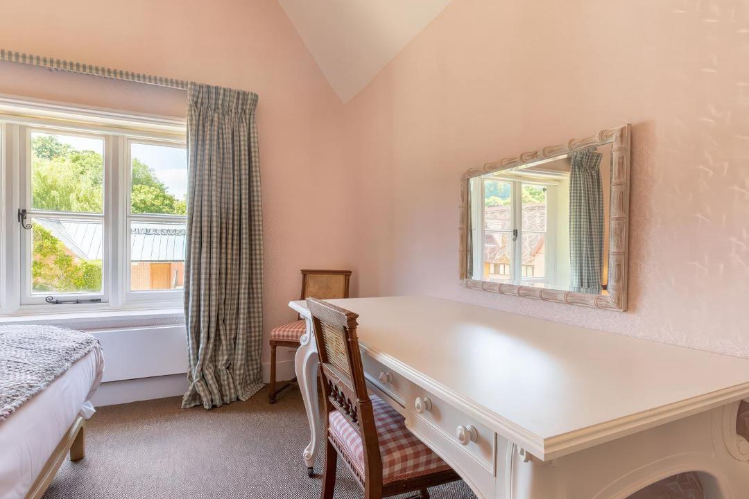 Photo of Bedroom in Waddesdon