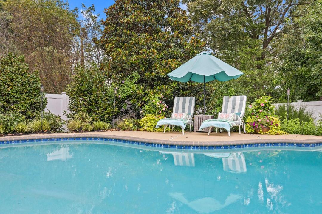 Photo of Others in Cape Saint Claire