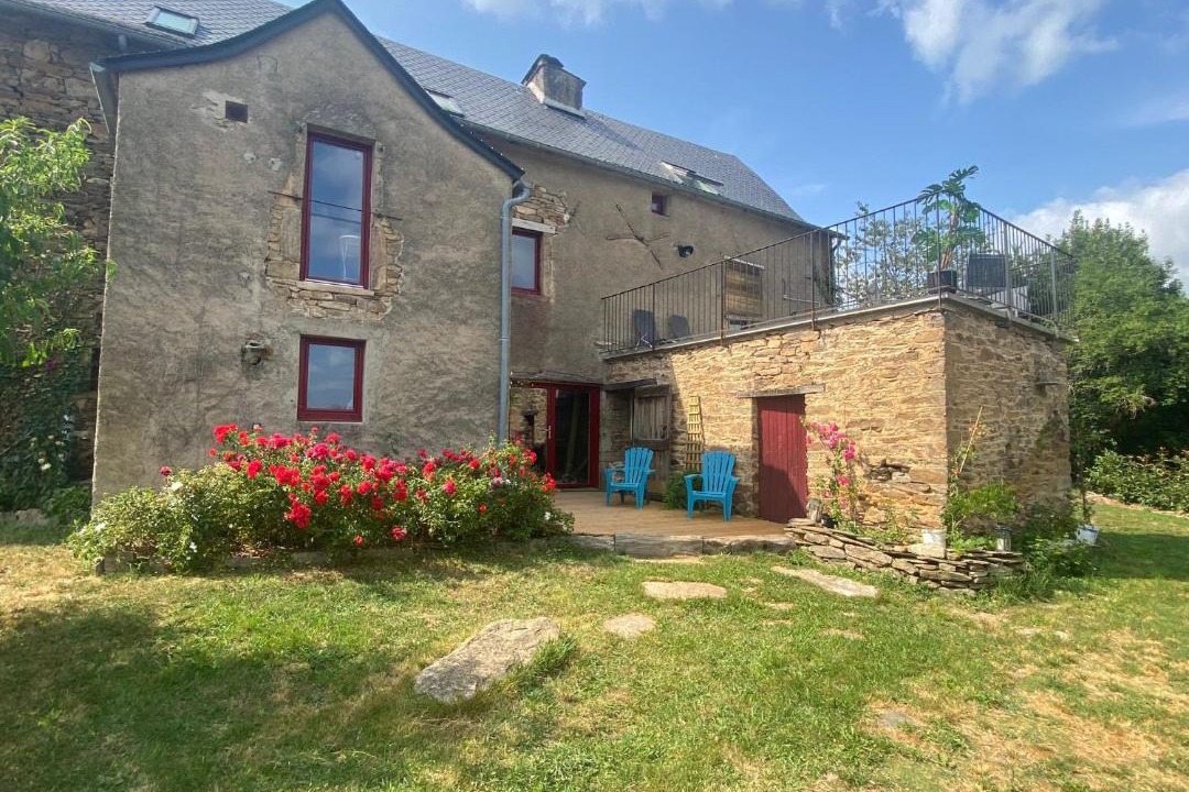 Photo of Others in Quins